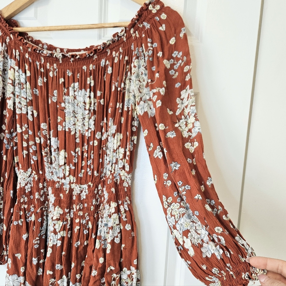 Urban Outfitters Off The Shoulder Tiered Ruffle Floral Boho Dress S - Picture 3 of 6